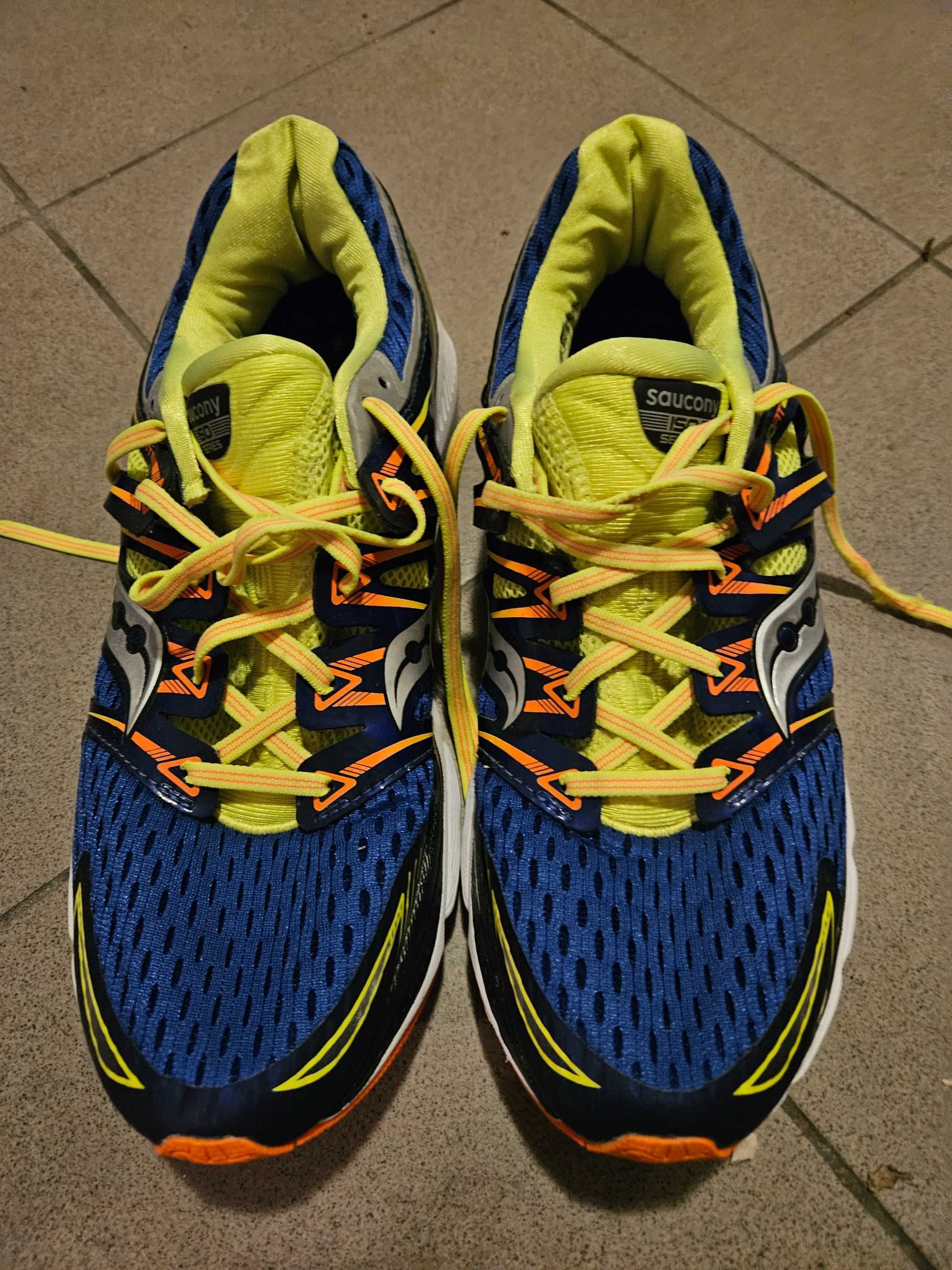 Buty do biegania Saucony Triumph Iso w rozmiarze 46,5