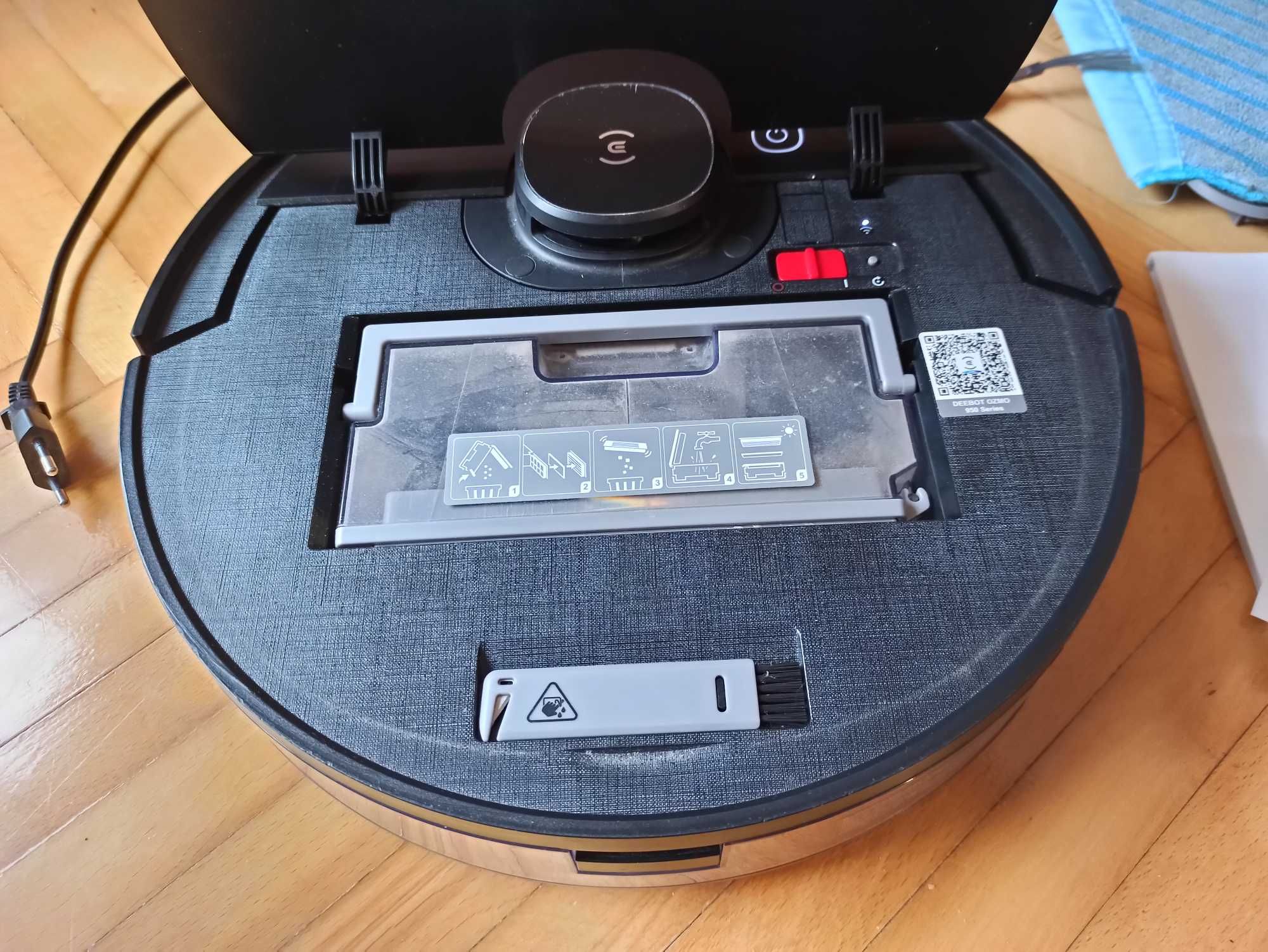 Robot sprzątający Ecovacs Deebot Ozmo 950 WIFI + mapy i mopowanie