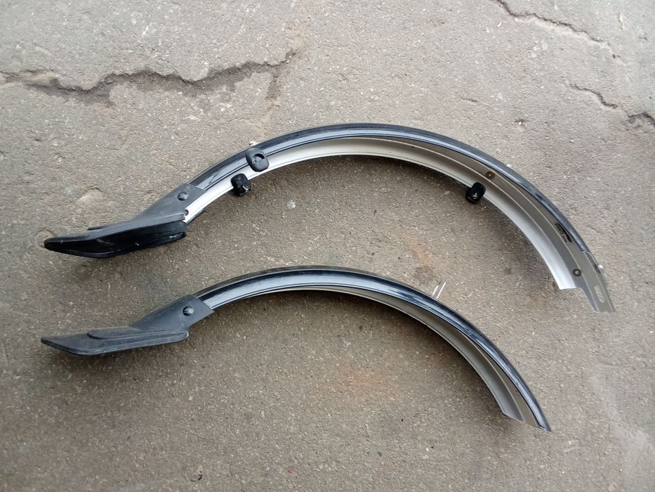 Крылья щитки на 24дюйма.