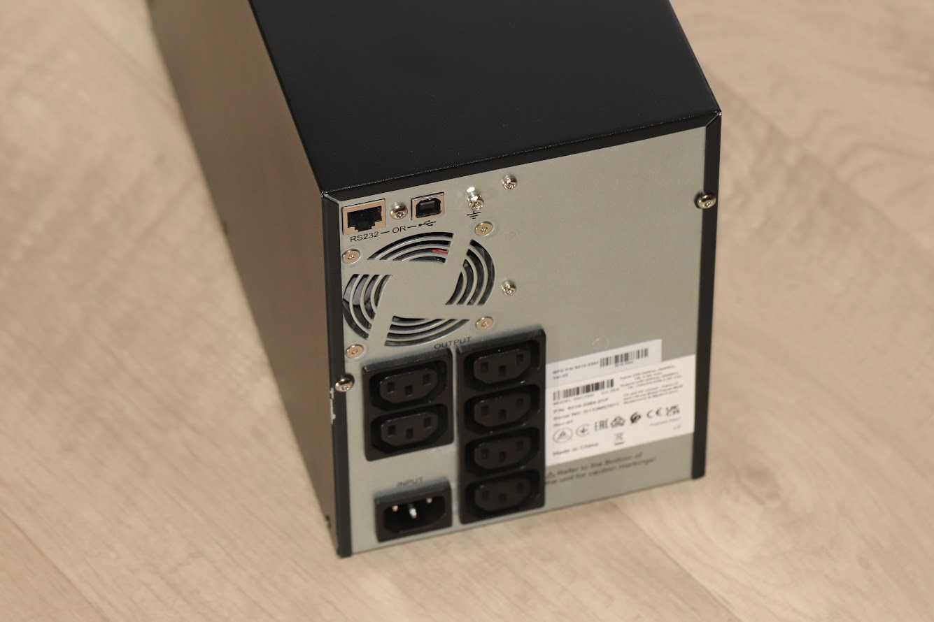 Джерело безперебійного живлення UPS Eaton 5sc 750VA (чиста) синусоїда