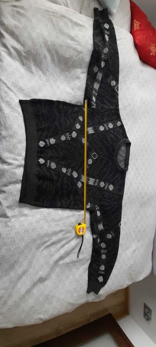 Sweter męski szary pod pachami 130 cm dł,rękawa 55 cm dł,całkow 60 cm