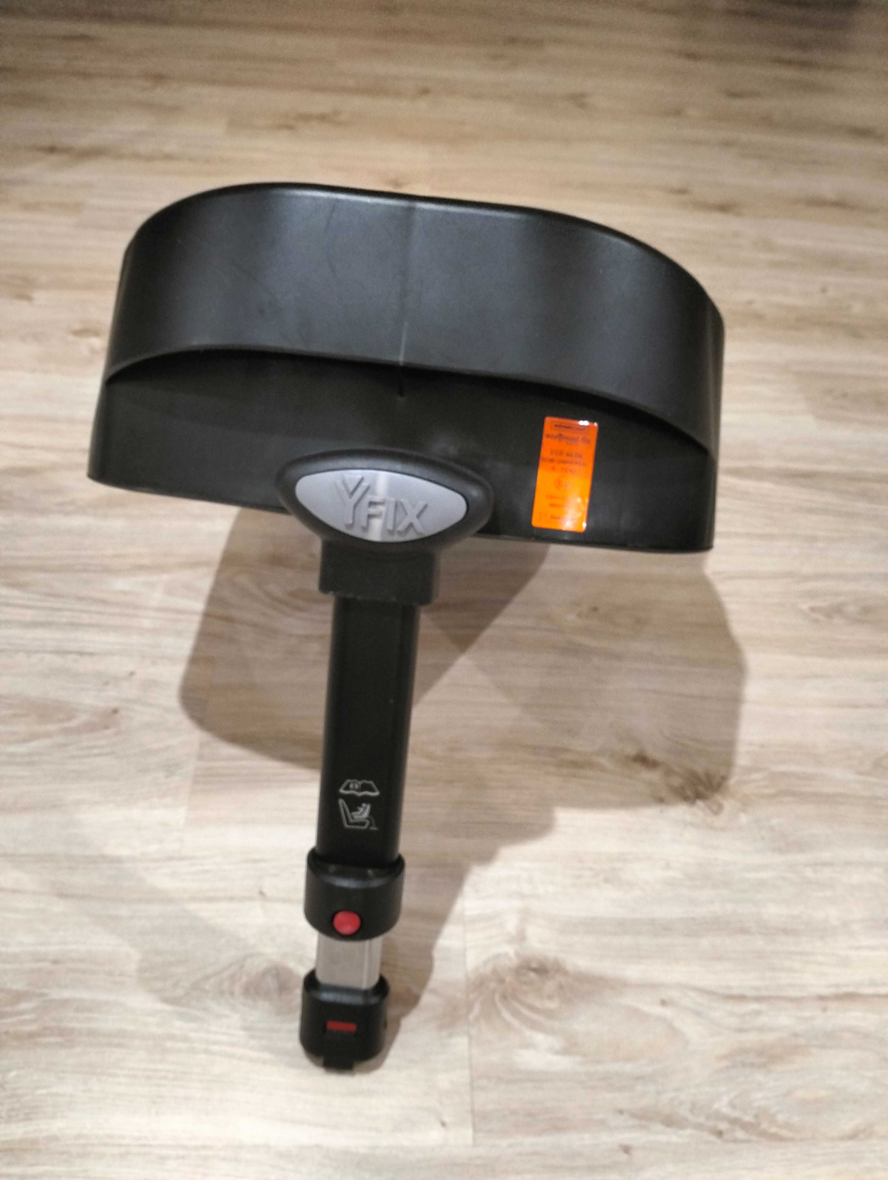 Cadeirinha OVO e Isofix Bébécar