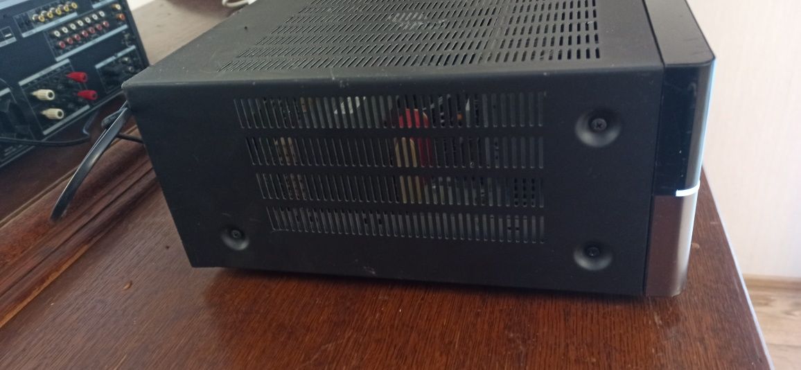 Amplituner Harman Kardon hk3390 2x80w 8ohm