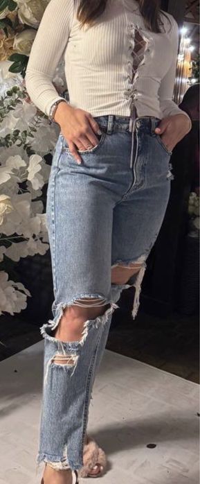 Топ рубчик с металической цепочкой