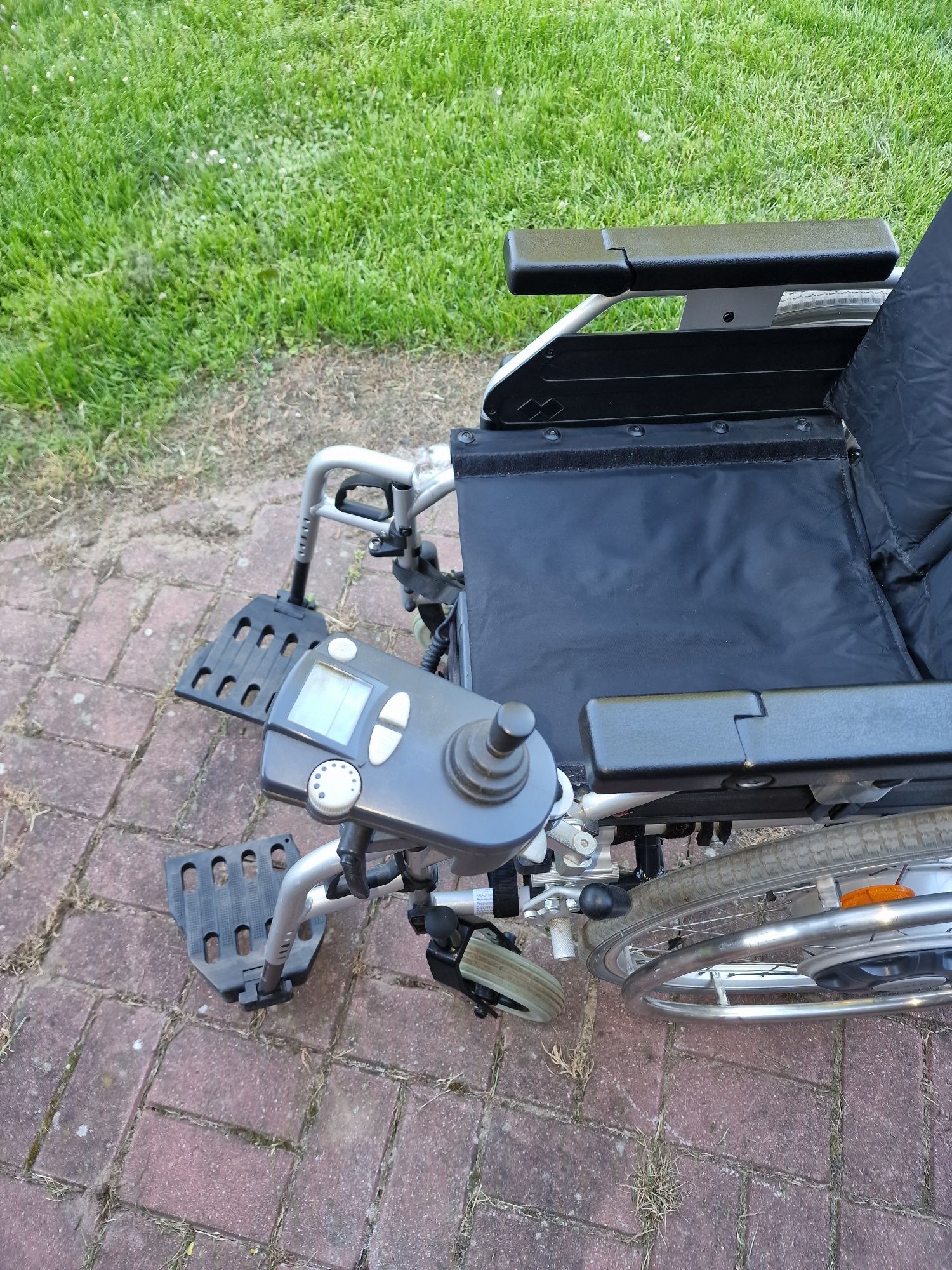 Wózek inwalidzki elektryczny e-fix 25