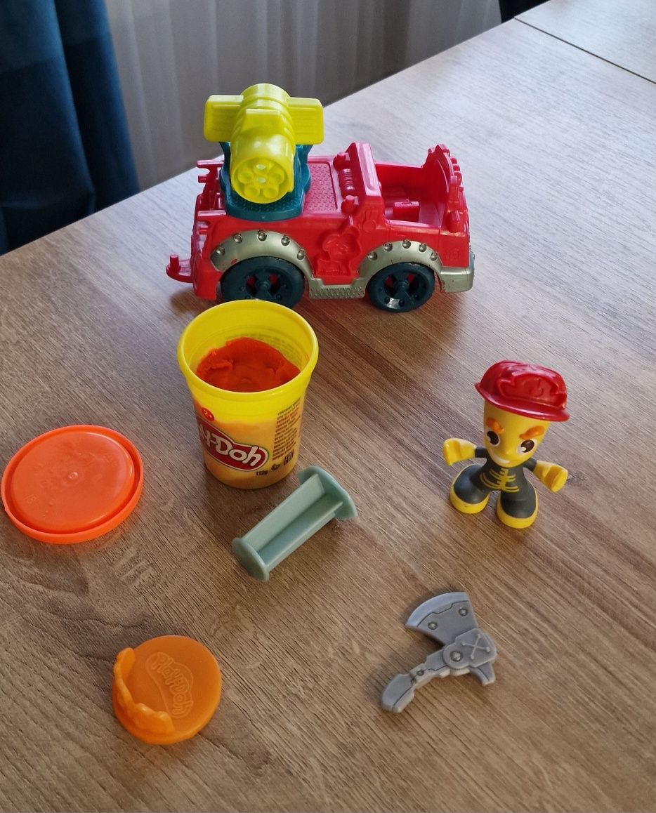 Play doh, zestaw strażak, ciastolina