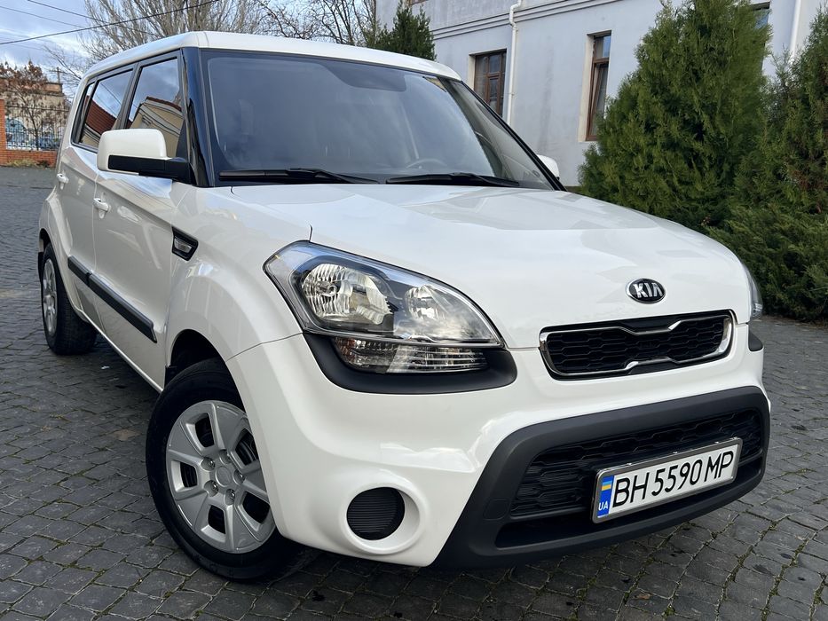 Білий KIA SOUL 2013 1.6 Газ-бензин Механіка 95000км пробіг