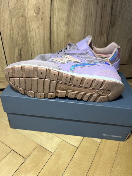 Кросівки жіночі/підліткові New Balance 996 розмір 38,5