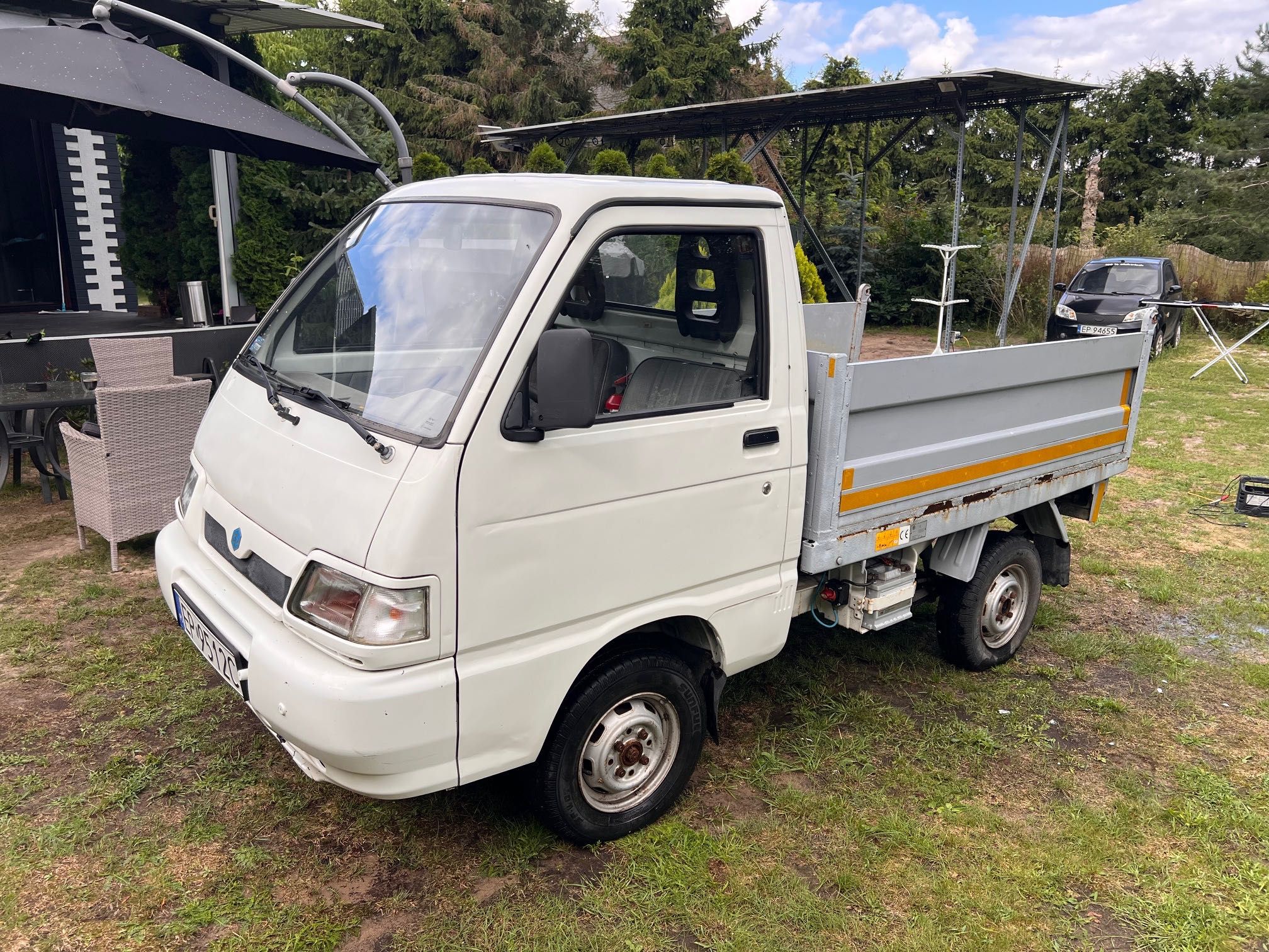 wywrotka piaggio porter 2005