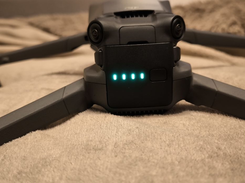 DJI MAVIC 3 pro тушка в идеале.