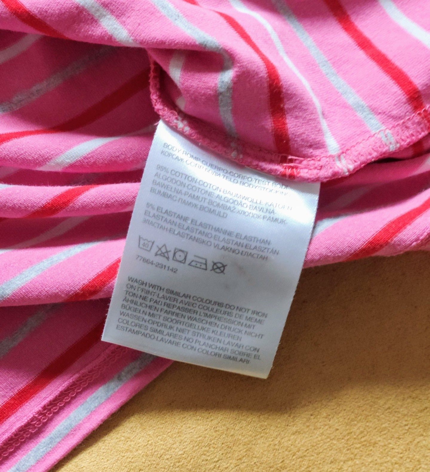 Longsleeve/bluzka z długim rękawem – C&A – Różowa w paski (S)