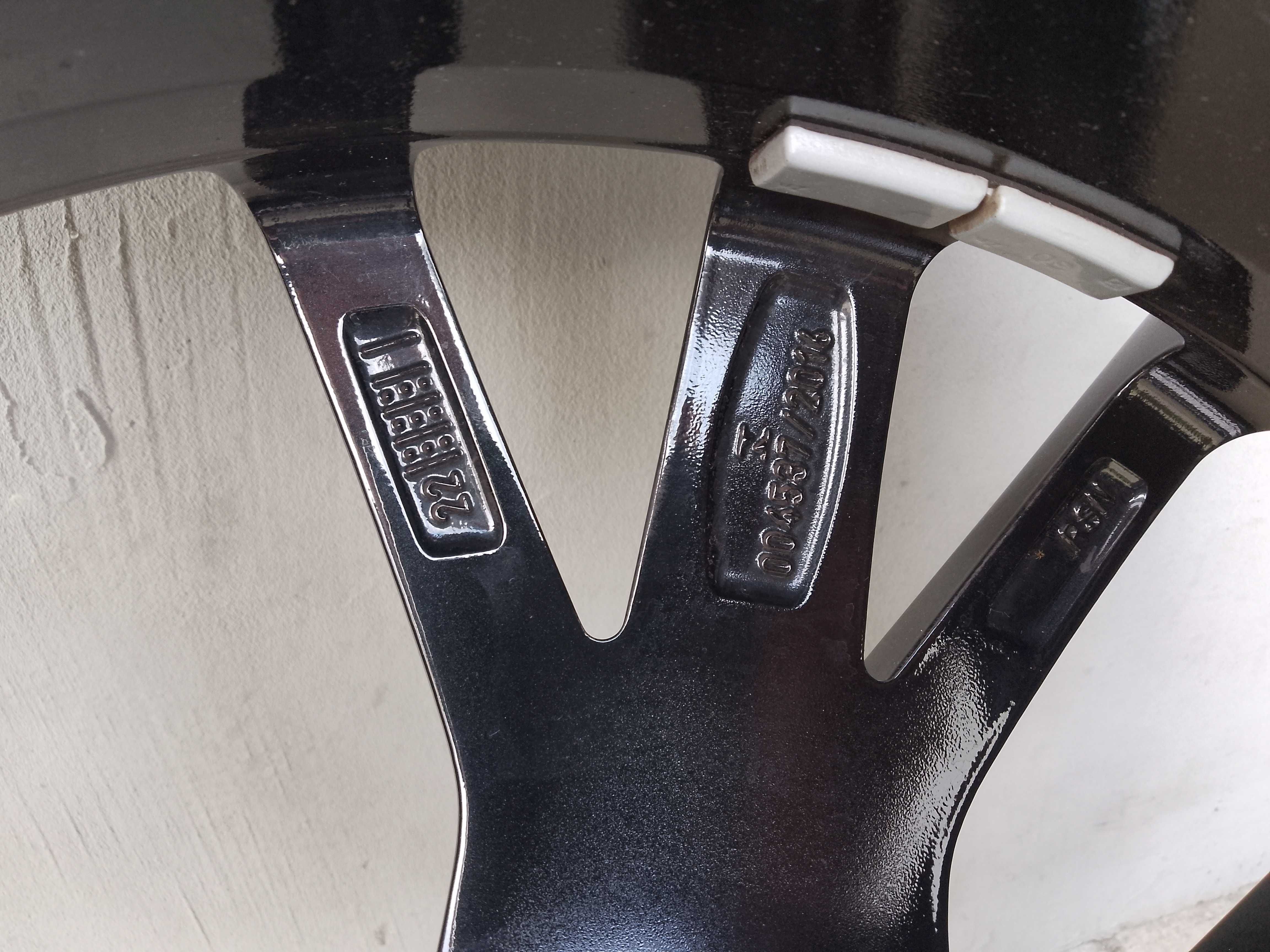 Koła Audi Q5 255/45/20  rok 2023
