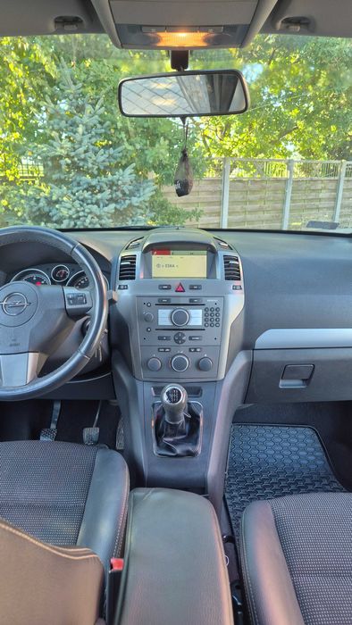 Sprzedam auto Opel Zafira