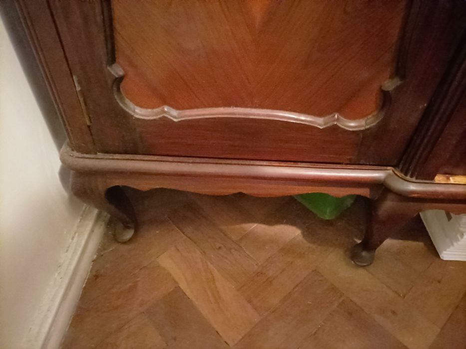 Vendo Roupeiro antigo