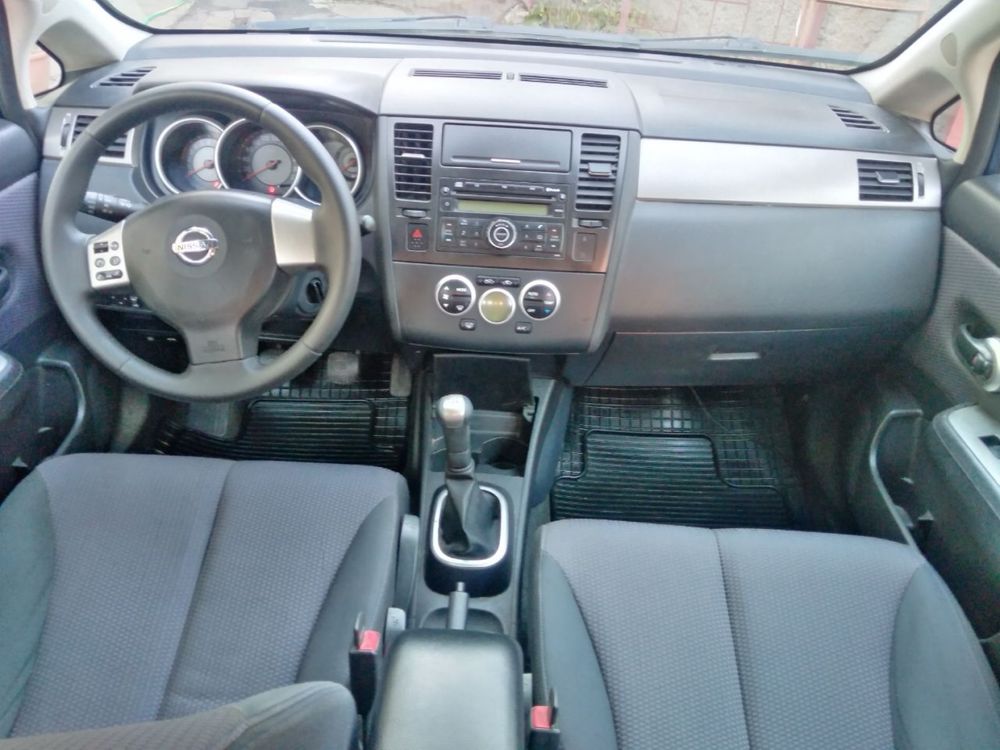 Продам Nissan Tiida