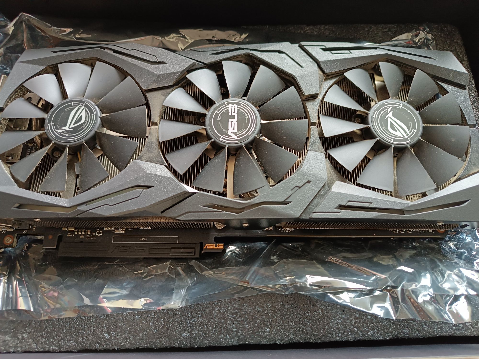 Видеокарта Asus GeForce GTX 1060 ROG Strix 6GB GDDR5