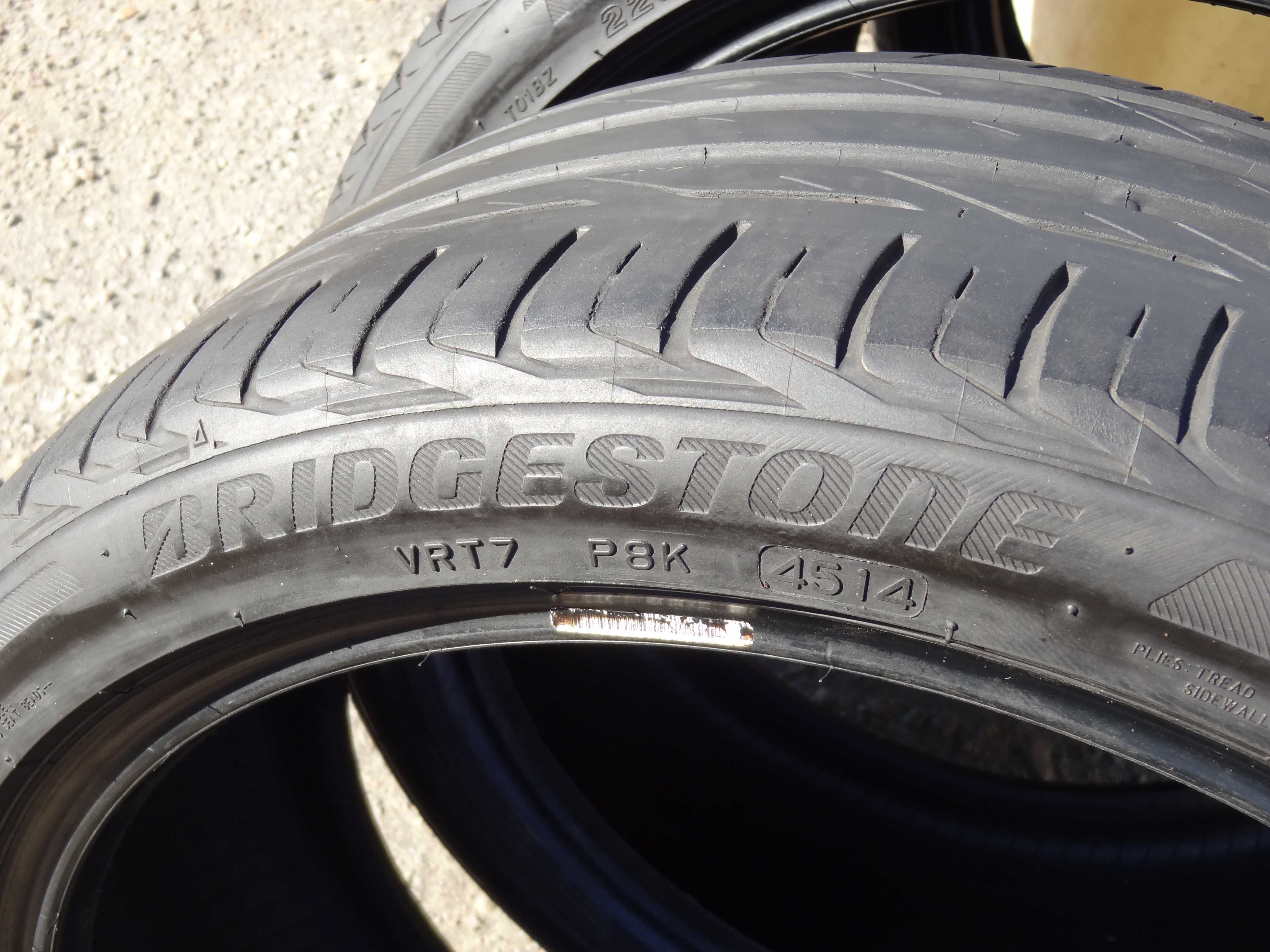 225/40R18 пара BRIDGESTONE и пара DUNLOP - 4шт. - Лето - Есть другие