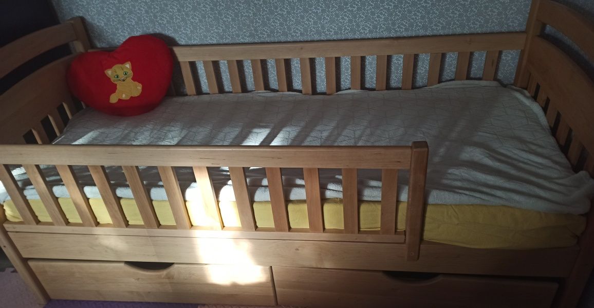 Детская кровать 70*170