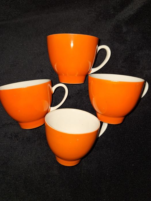 Kolekcja PRL stara mała filizanka x 4 porcelana Ćmielów