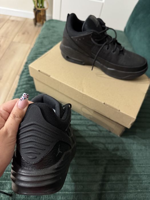 Jordan Max Aura 5