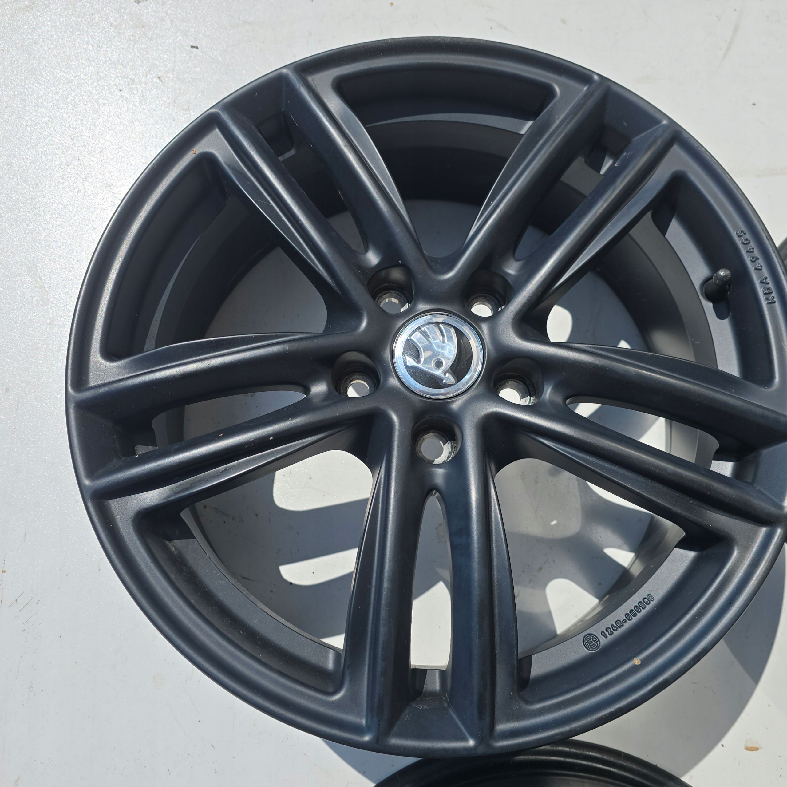 Skoda Superb II Octavia II Iii IV Yeti Karoq 5x112 17'' ET45 7.0 4X