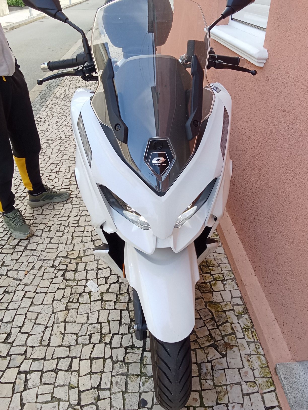 Scooter Qj Motor MTX 125