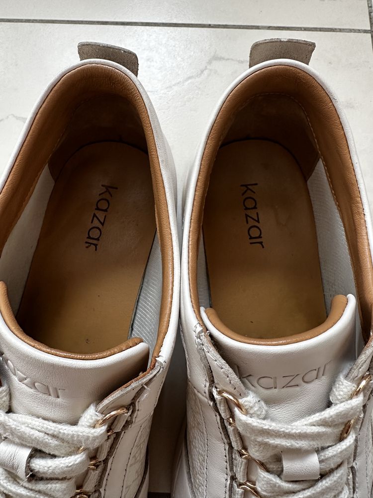 Stylowe sneakersy Kazar Bahia – rozmiar 41, okazja!