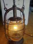 Kinkiet  ze starej lampy naftowej
