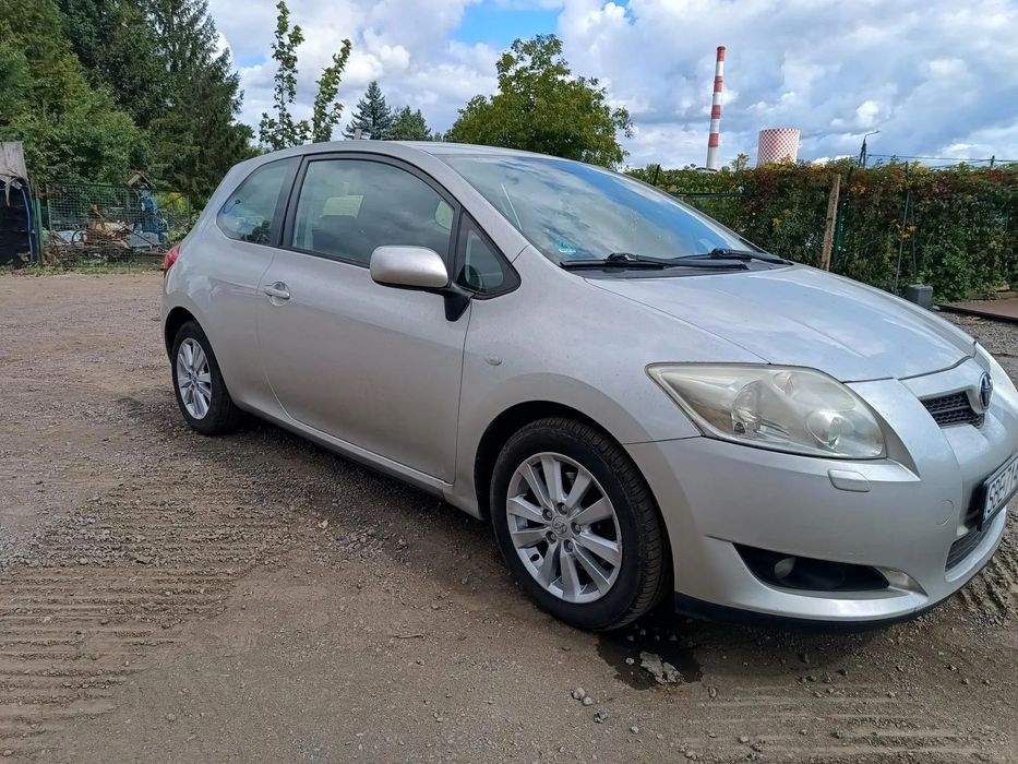 Toyota Auris Toyota AURIS
