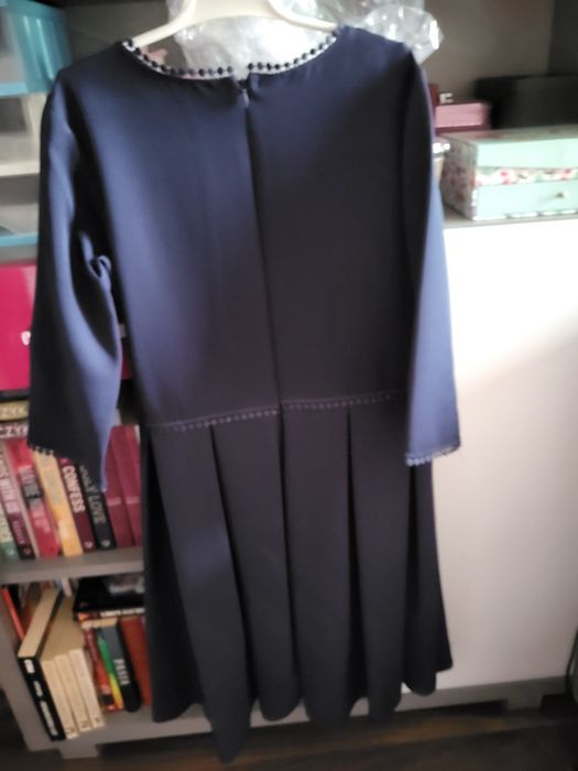 Sukienka granatowa galowa 164.