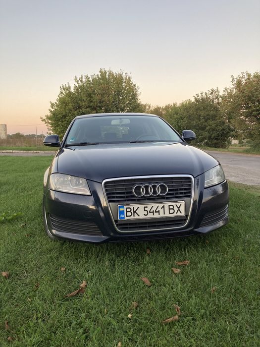 Продам Ауді а3 1.6тді 2010рік