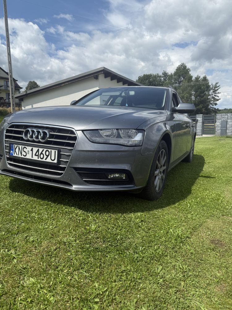 Audi A4 B8 2013 polift