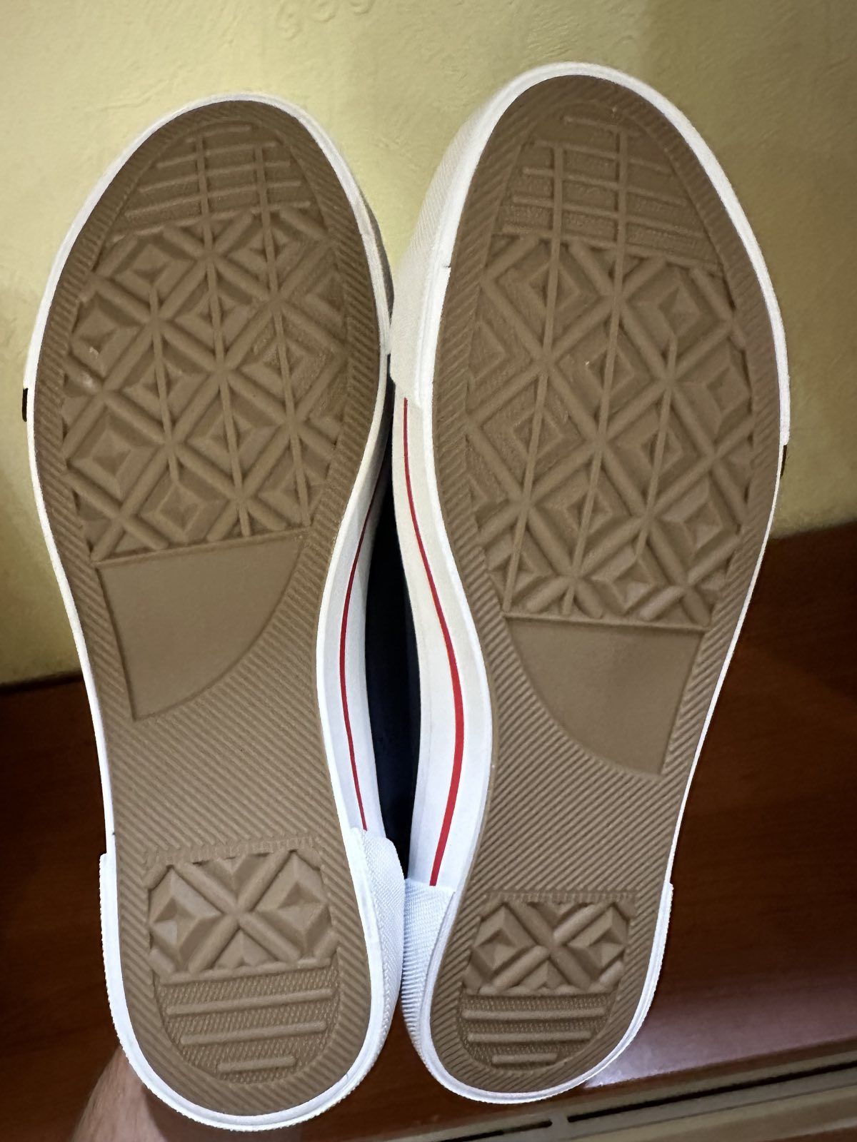 Lee Cooper  кеды