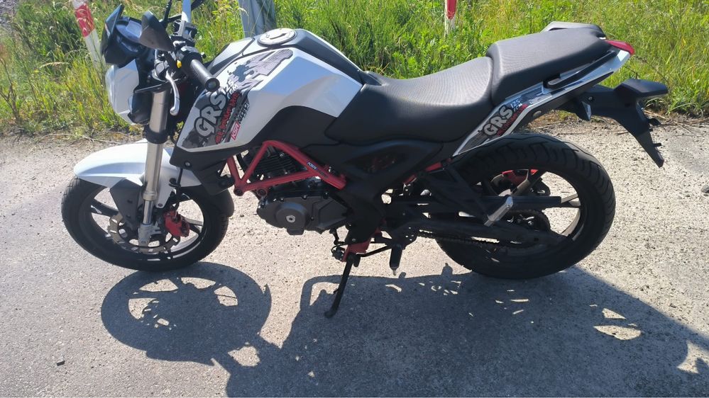 Motor KSR-GRS 125