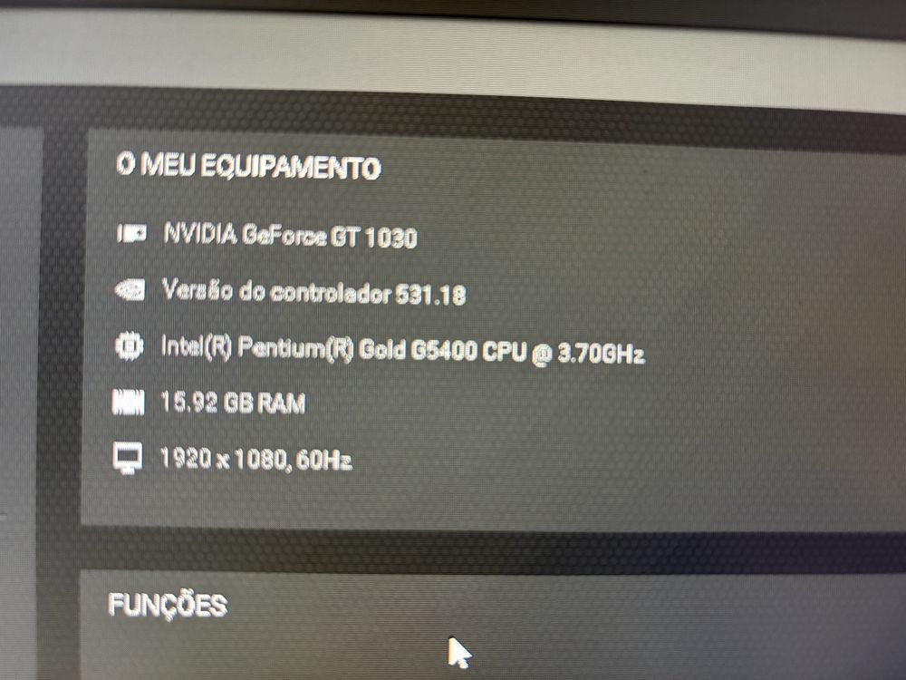 Computador gaming antigo