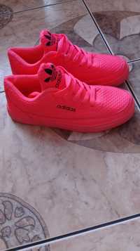 Buty adidas damskie