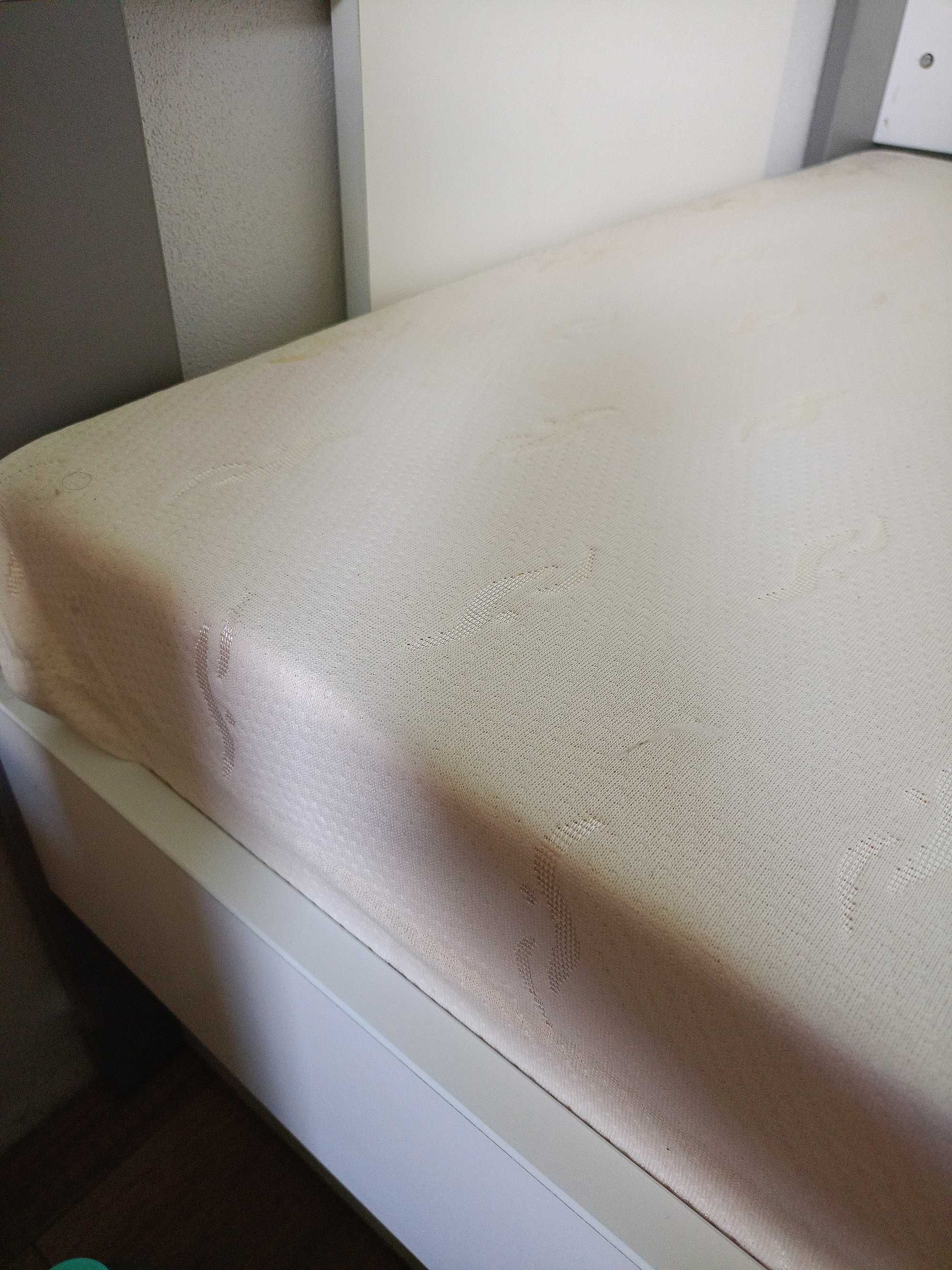 Łóżko dziecięce białe 160 x 80 z materacem