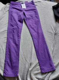 Spodnie dżinsowe fioletowe 146