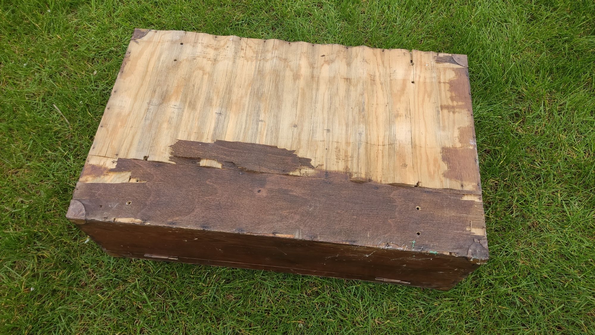 40 x 63 x 20cm - Okres wojenny - Stara drewniana walizka do naprawy