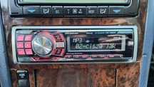 Radio Alpine CDE 9882Ri USB BT Stary mocny sprzęt