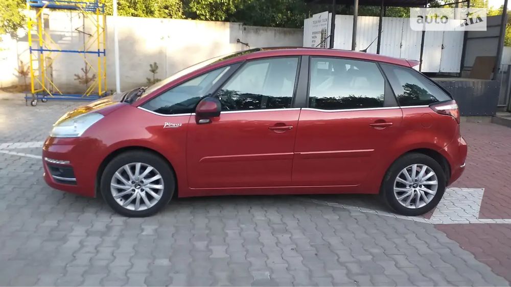 Продам citroen c4 picasso 1.6hdi