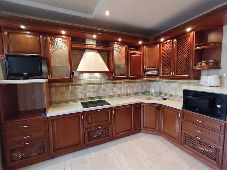 Продаж 2 поверхового будинку в покровському районі