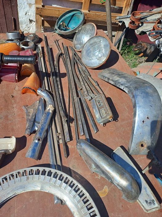 МЗМА (Москвич): 407, 403 - молдинги (накладки) та інше