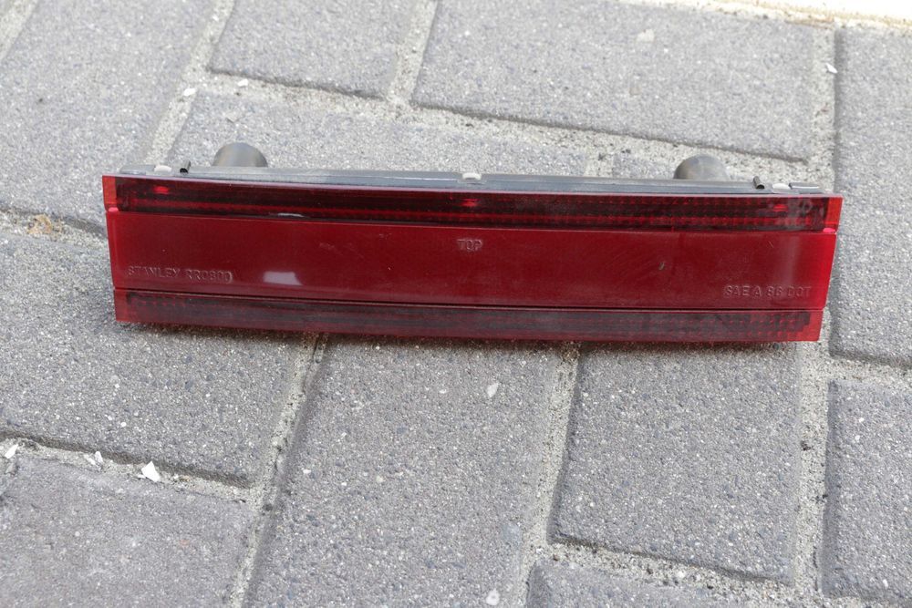 3822 Odblask obrysówka kufra środek Honda Goldwing GL 1500