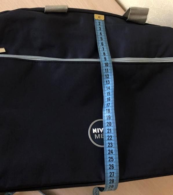Синяя спортивная сумка