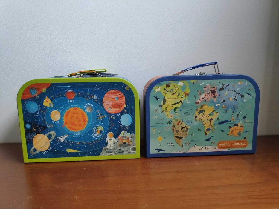 Jogos, com embalagem em caixa, novo e usado.