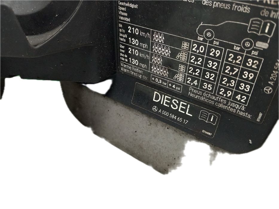 Tampa depósito combustível MERCEDES-BENZ Classe C (W204)