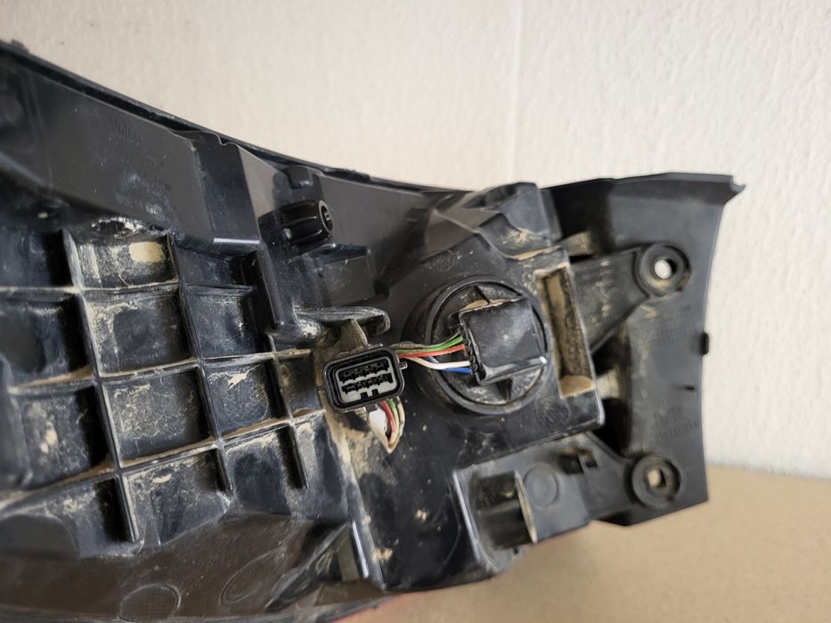 Farolim Led direito ilharga Renault Kadjar