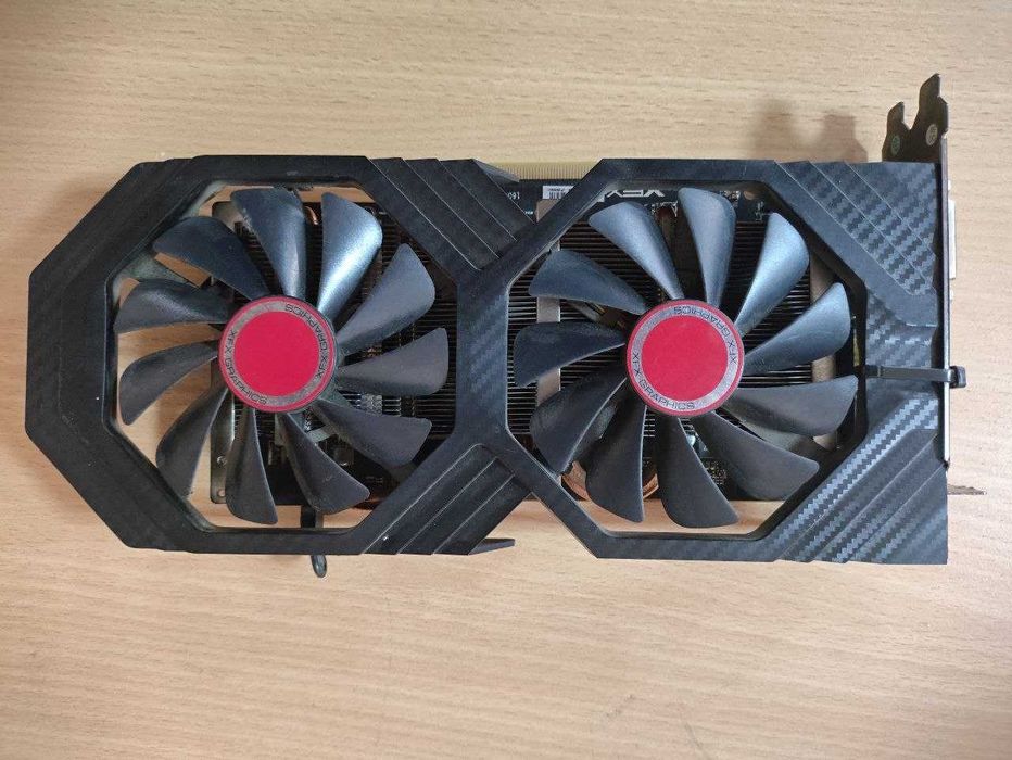 Відеокарта RADEON RX 570  8 Gb