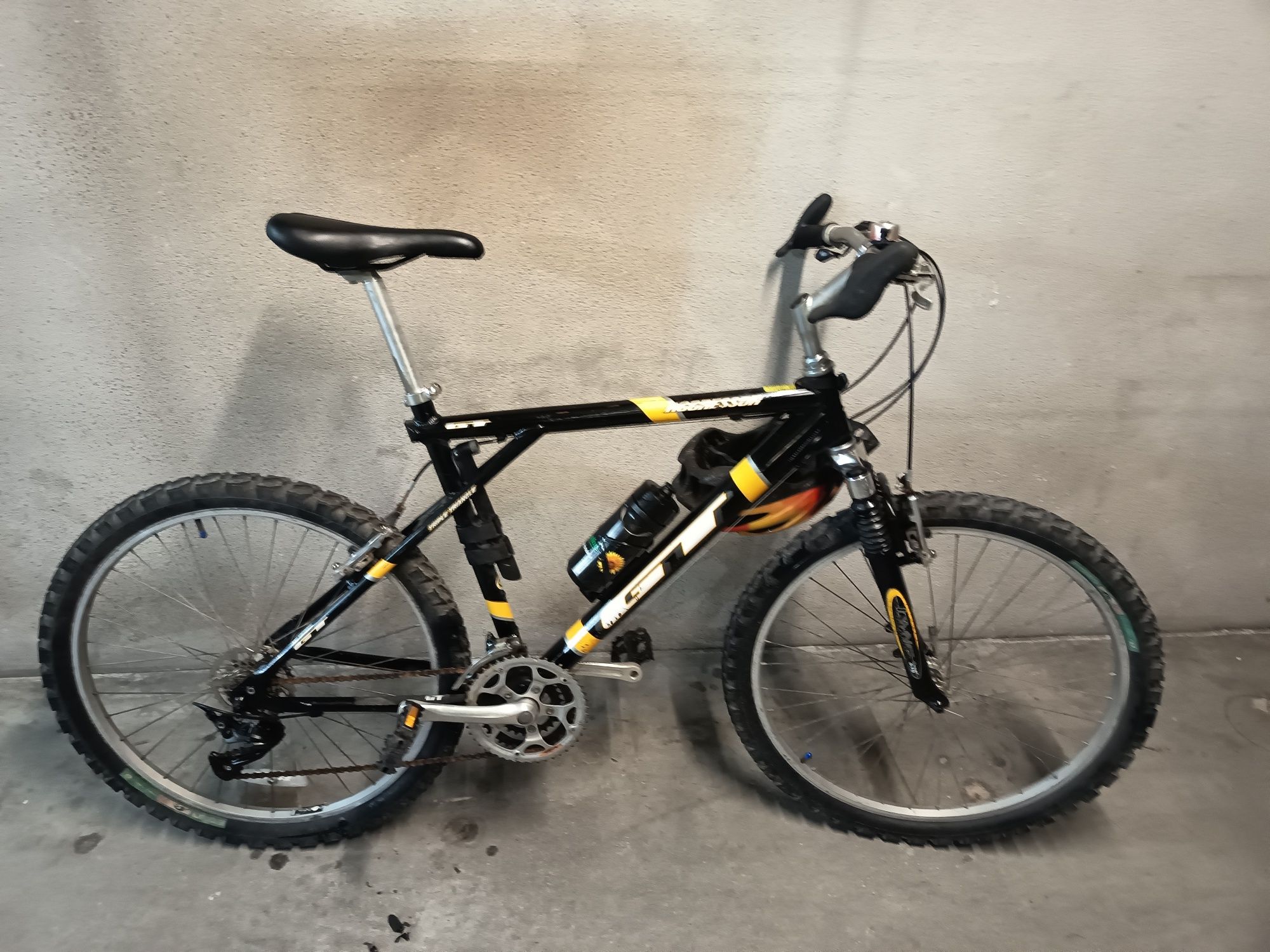 2 Bicicletas GT Agressor e Teams Pro 4210